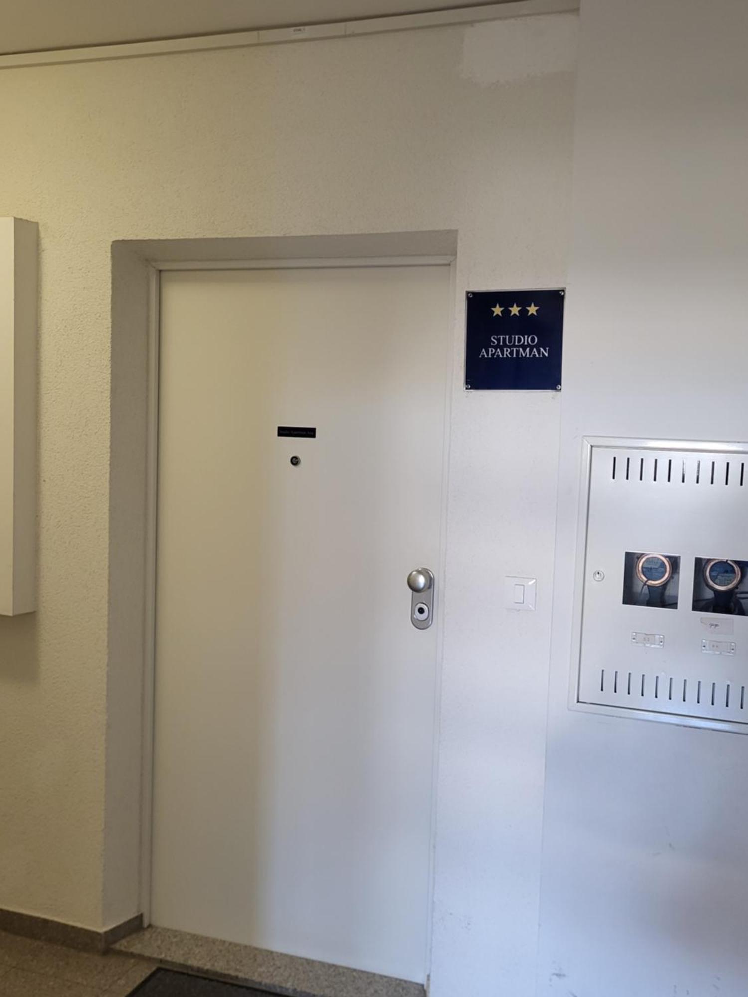 Studio Apartman Ana Zágráb Kültér fotó