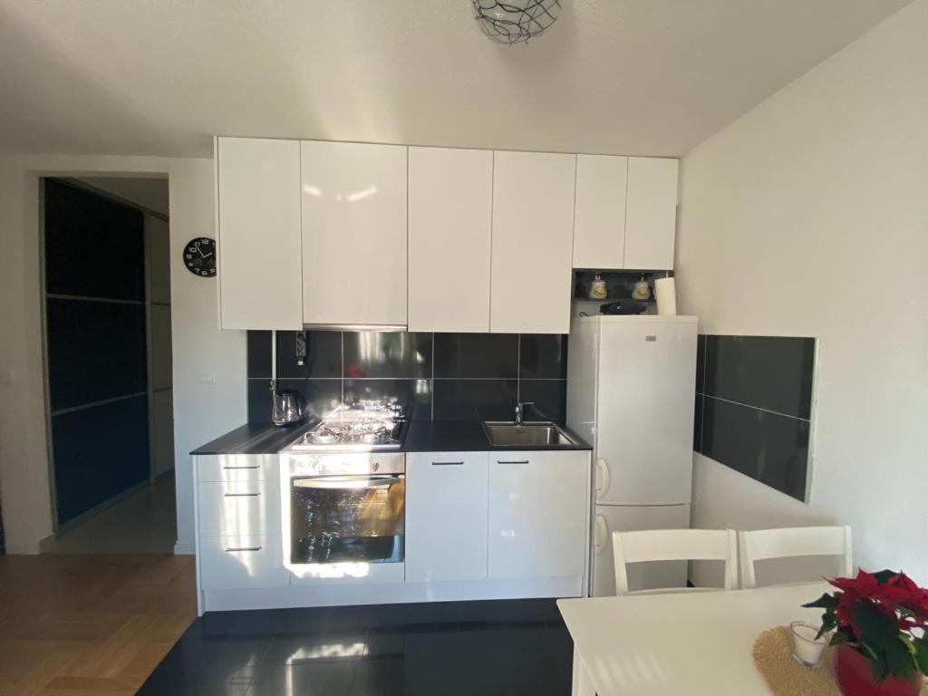 Studio Apartman Ana Zágráb Kültér fotó
